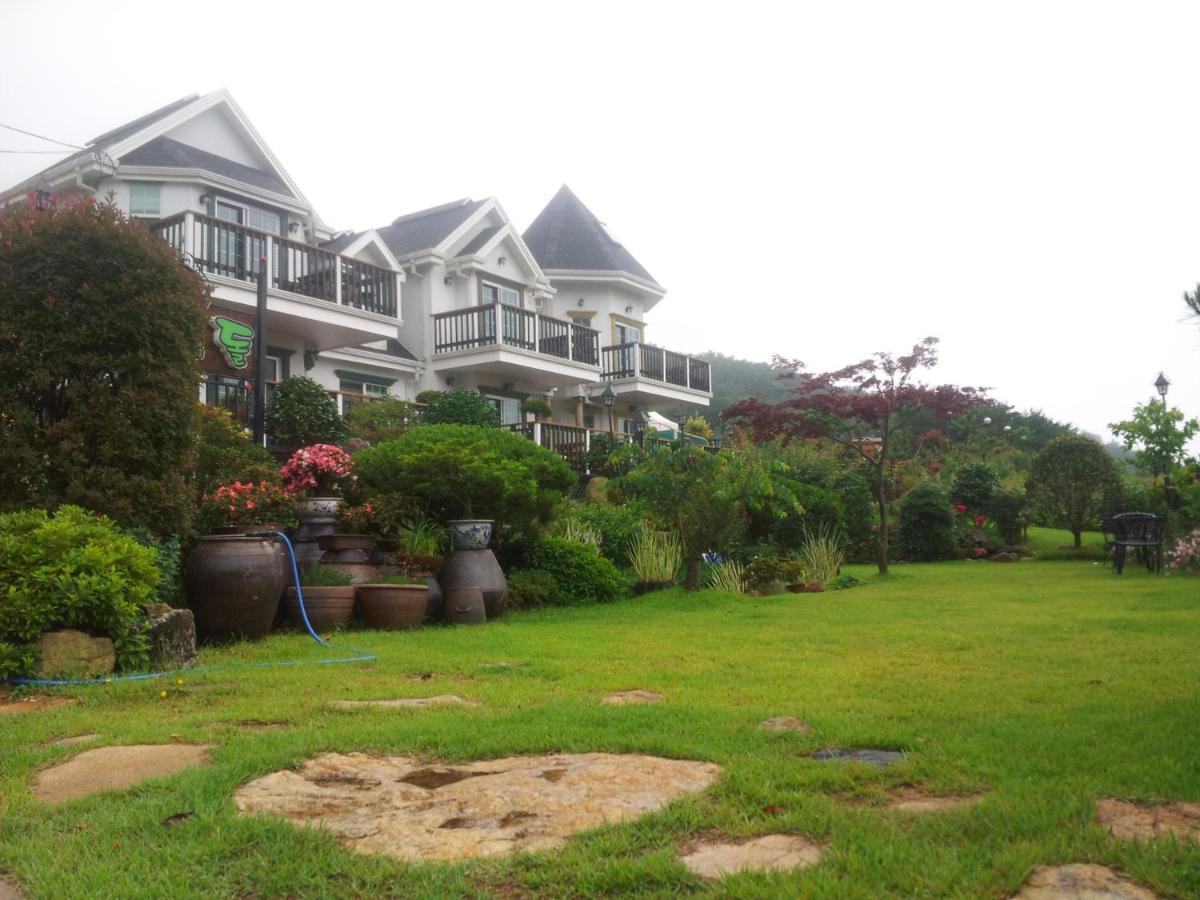 Didimdol Pension Geoje Buitenkant foto